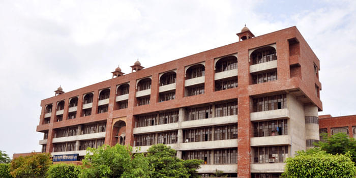 Sri Guru Ram Das Institute of Dental Sciences and Research Amritsar Campus photo 3